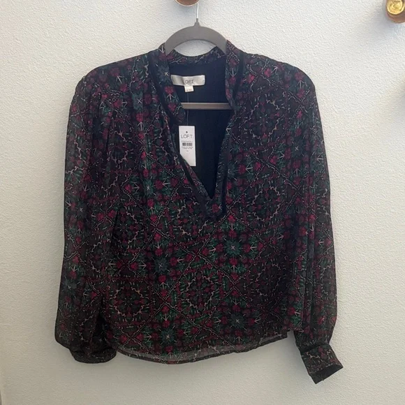 LOFT Women's Black and Green Floral Blouse - Picture 1 of 3